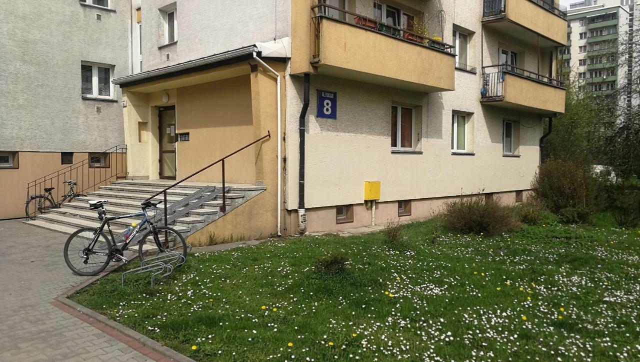 Odster Family Apartment Krasków Exterior foto